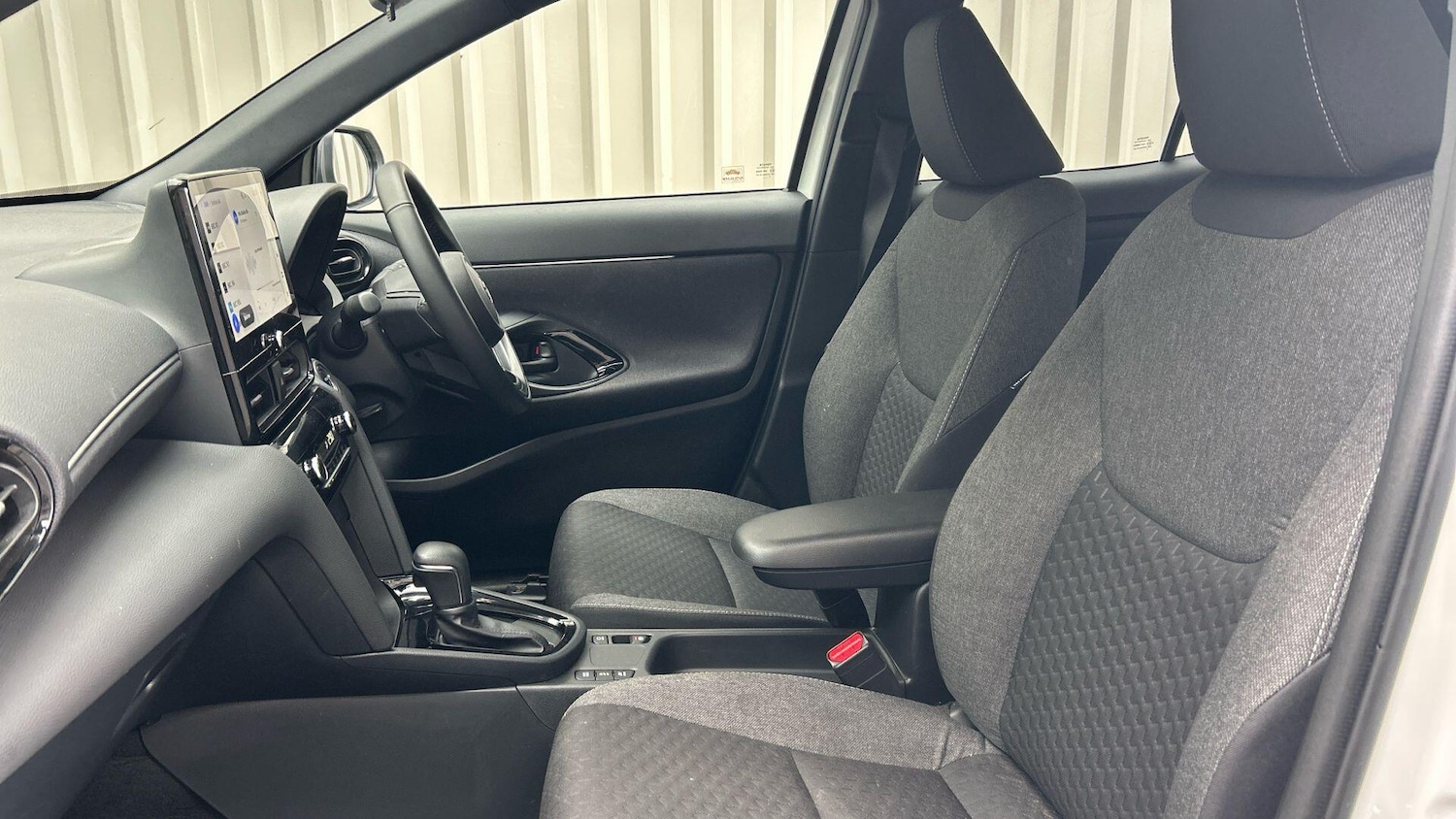 Used Toyota Yaris Cross 2025 for sale - 78099950: Photo 16