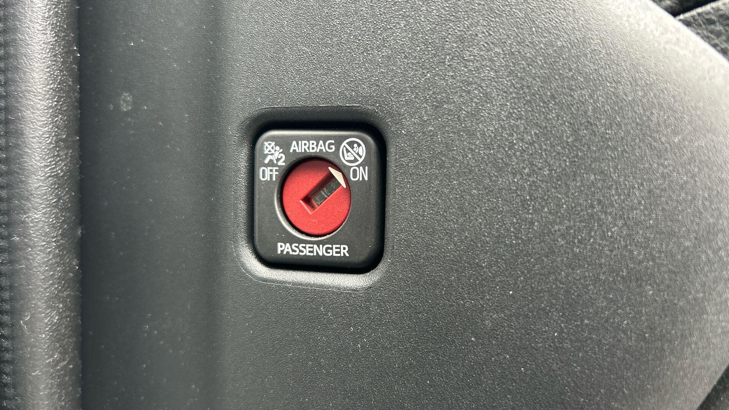 Used Toyota Yaris Cross 2025 for sale - 78099950: Photo 42