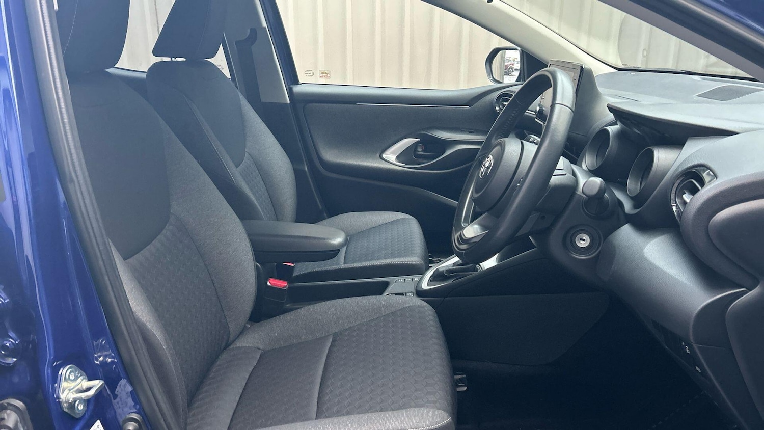 Used Toyota Yaris 2021 for sale - 77191208: Photo 15