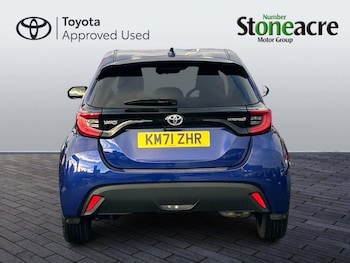 Used Toyota Yaris 2021 for sale - 77191208: Photo