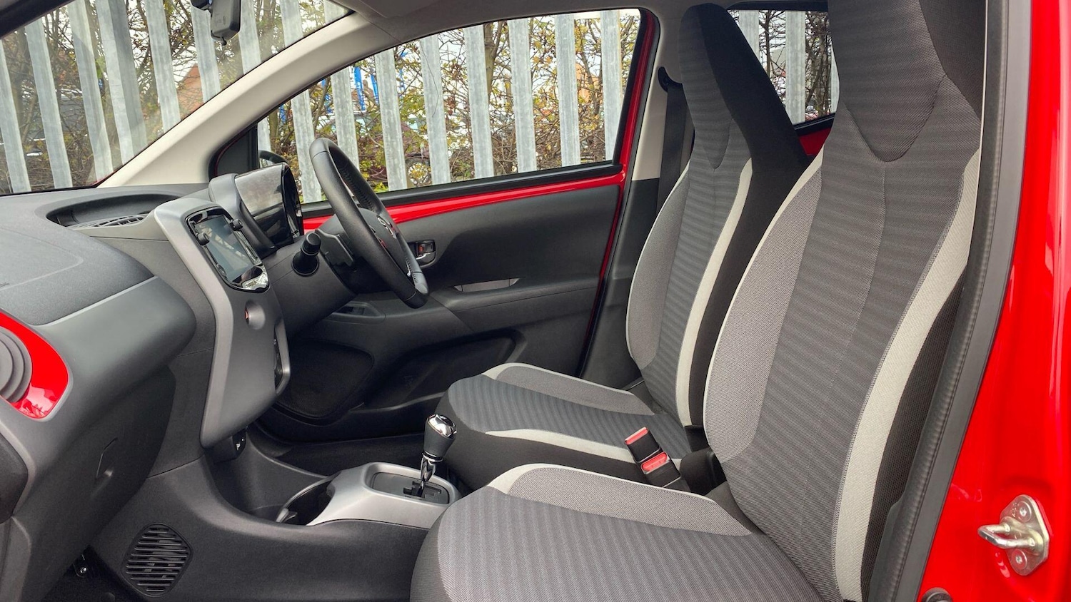 Used Toyota AYGO for sale - 77940111: Photo 14