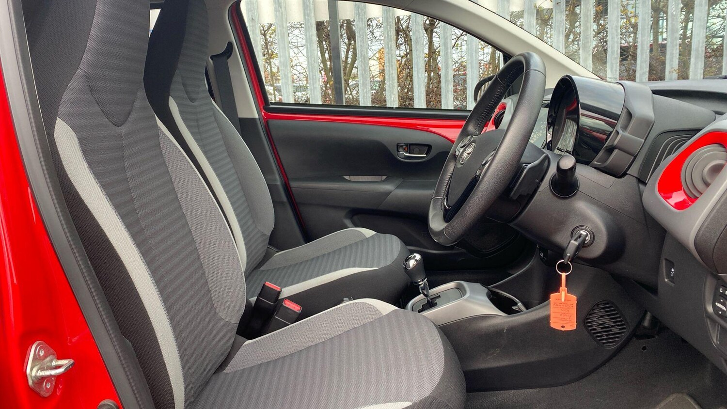 Used Toyota AYGO for sale - 77940111: Photo 15