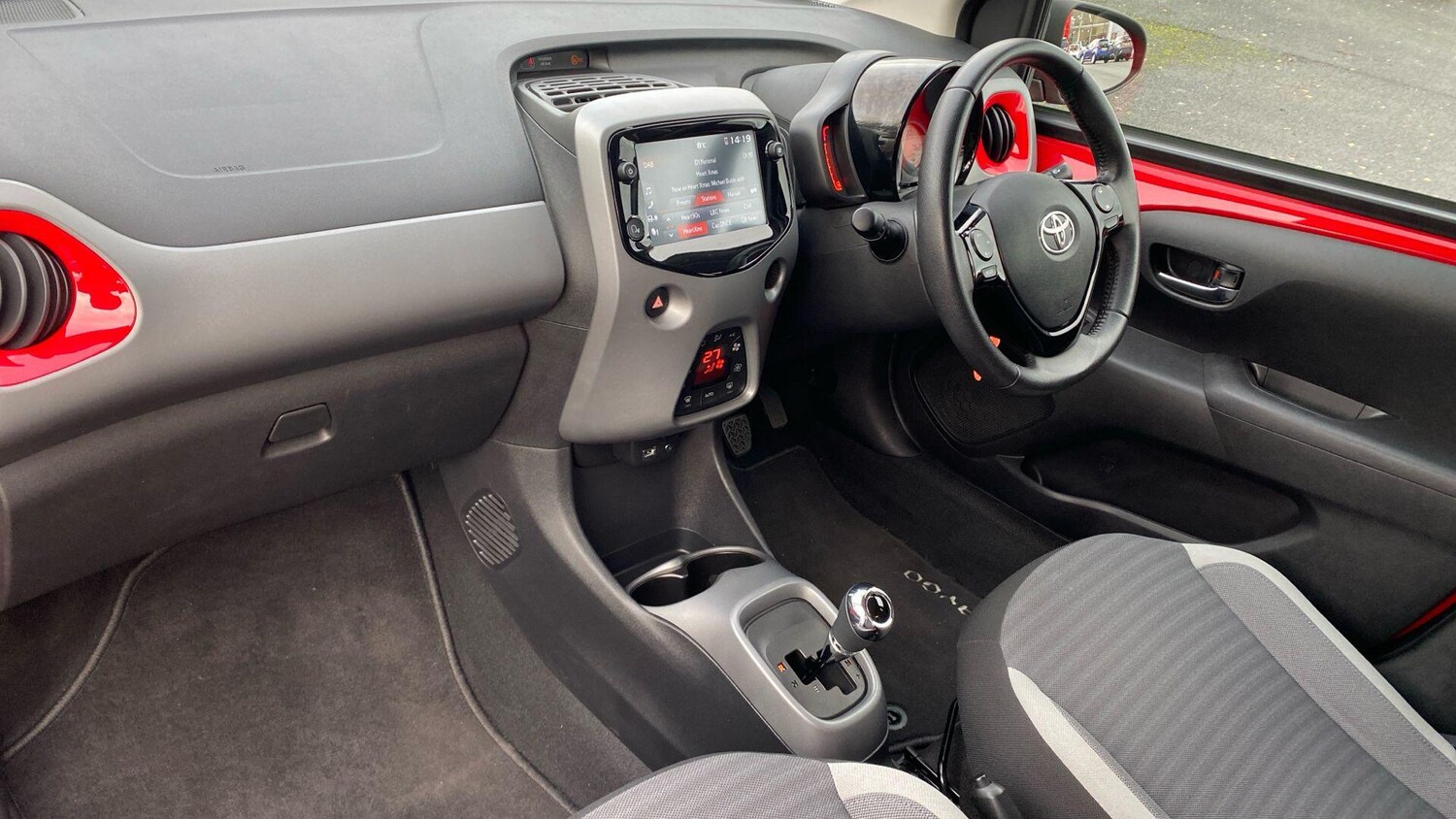 Used Toyota AYGO for sale - 77940111: Photo 35