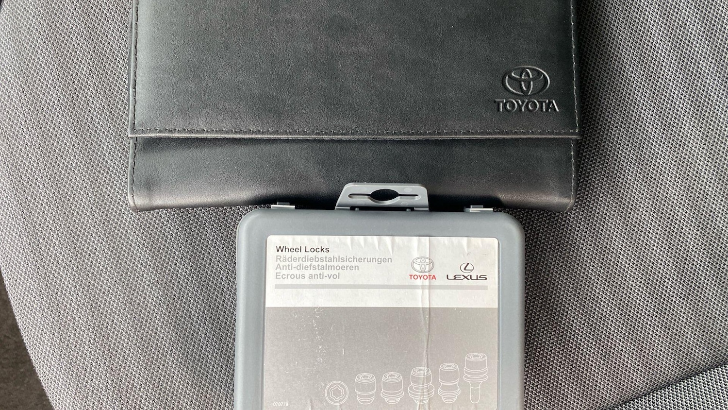 Used Toyota AYGO for sale - 77940111: Photo 39