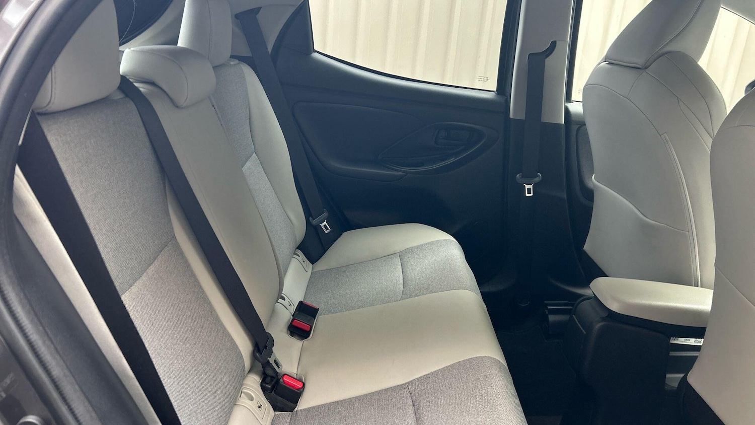 Used Toyota Yaris 2023 for sale - 76550401: Photo 16