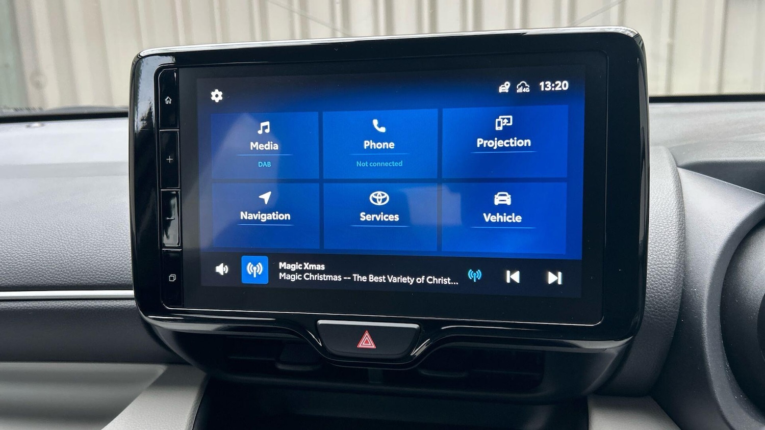 Used Toyota Yaris 2023 for sale - 76550401: Photo 29