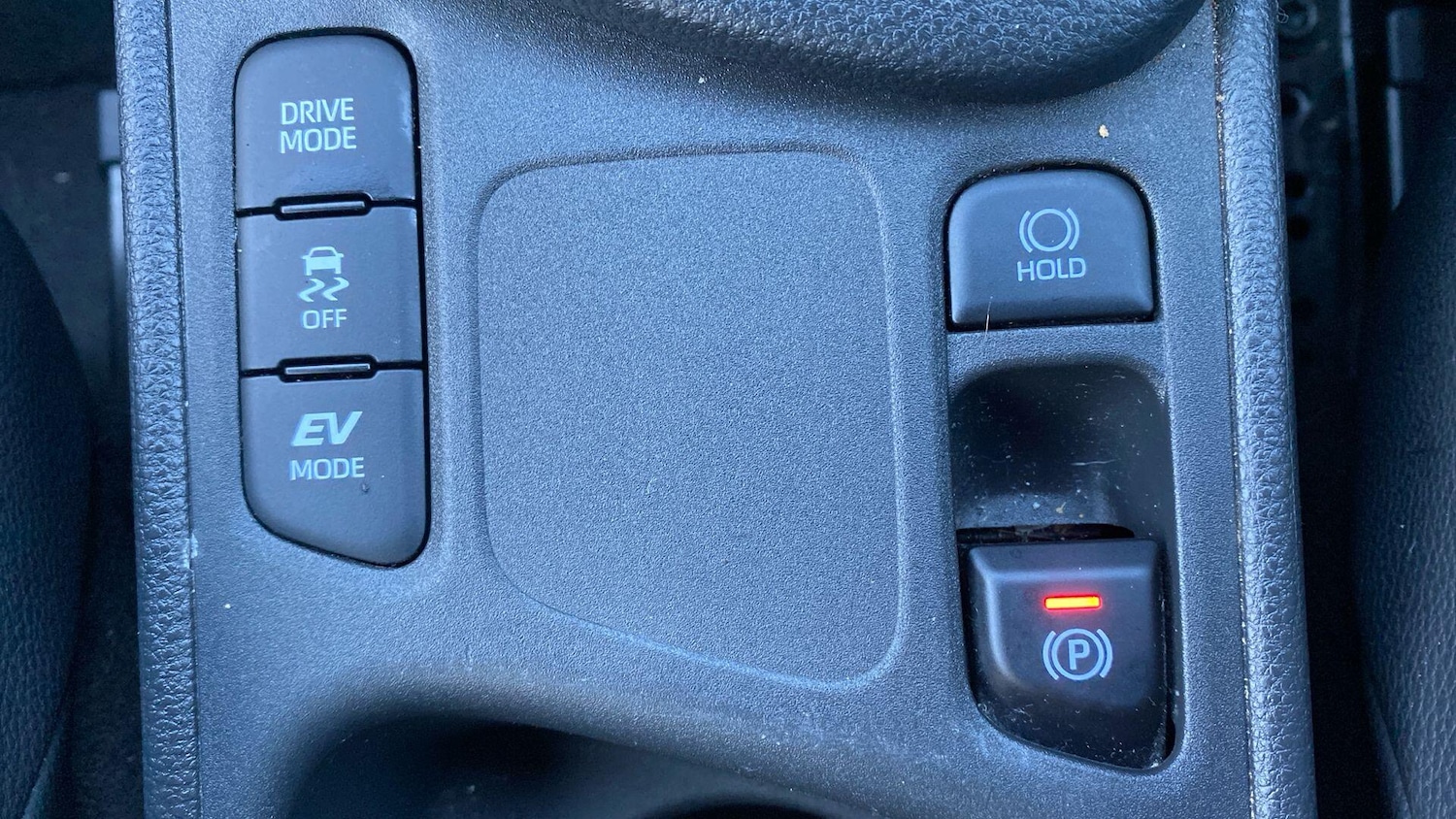 Used Toyota Yaris 2021 for sale - 77090908: Photo 33