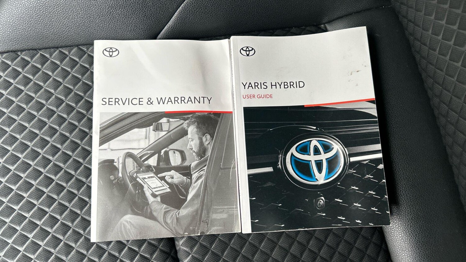 Used Toyota Yaris 2021 for sale - 77090908: Photo 43