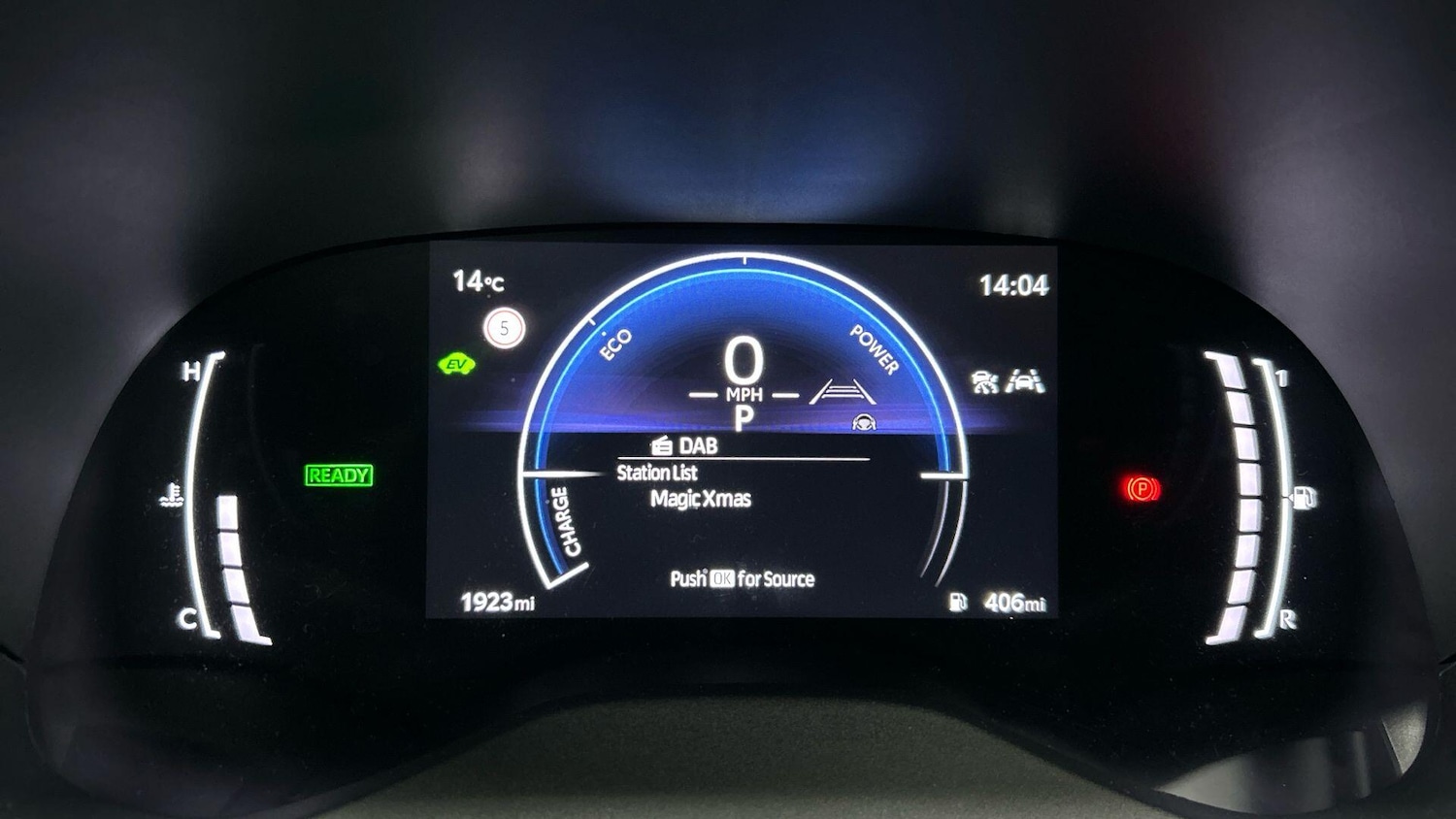 Used Toyota Yaris Cross 2025 for sale - 76993990: Photo 15