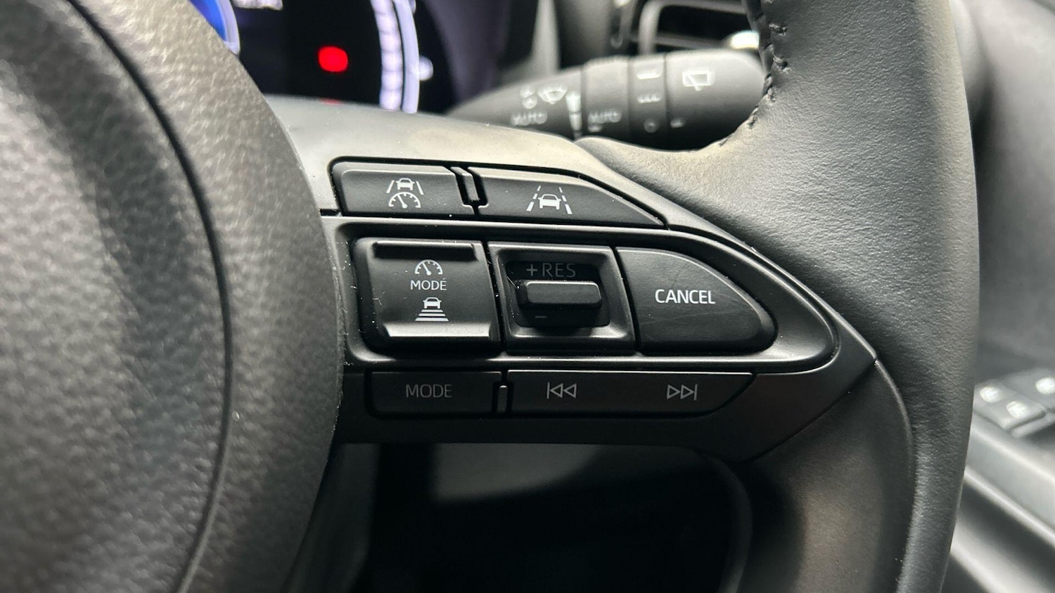 Used Toyota Yaris Cross 2025 for sale - 76993990: Photo 36