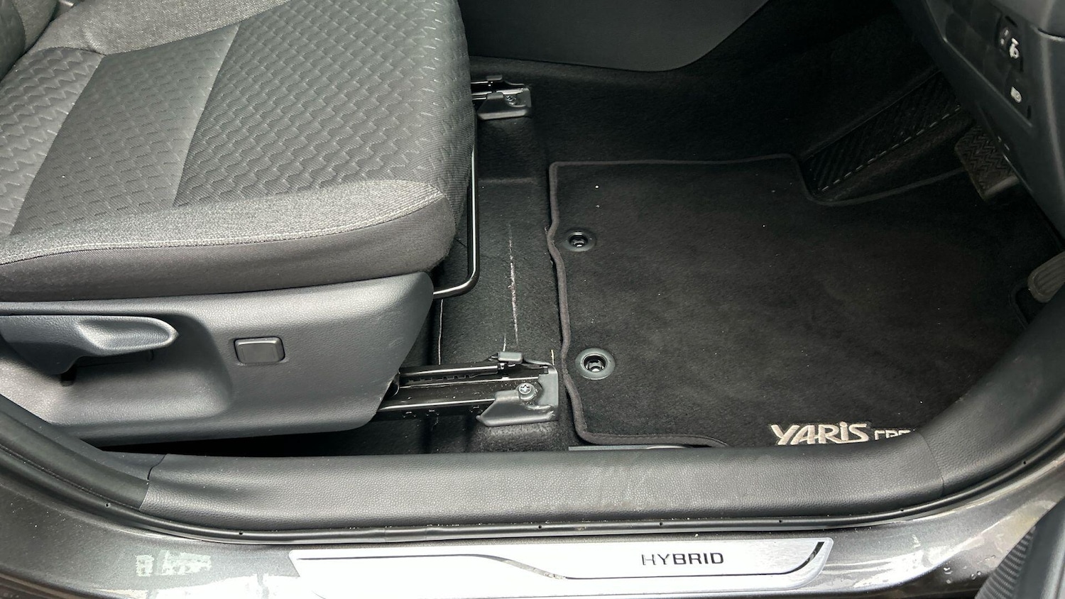 Used Toyota Yaris Cross 2025 for sale - 76993990: Photo 40