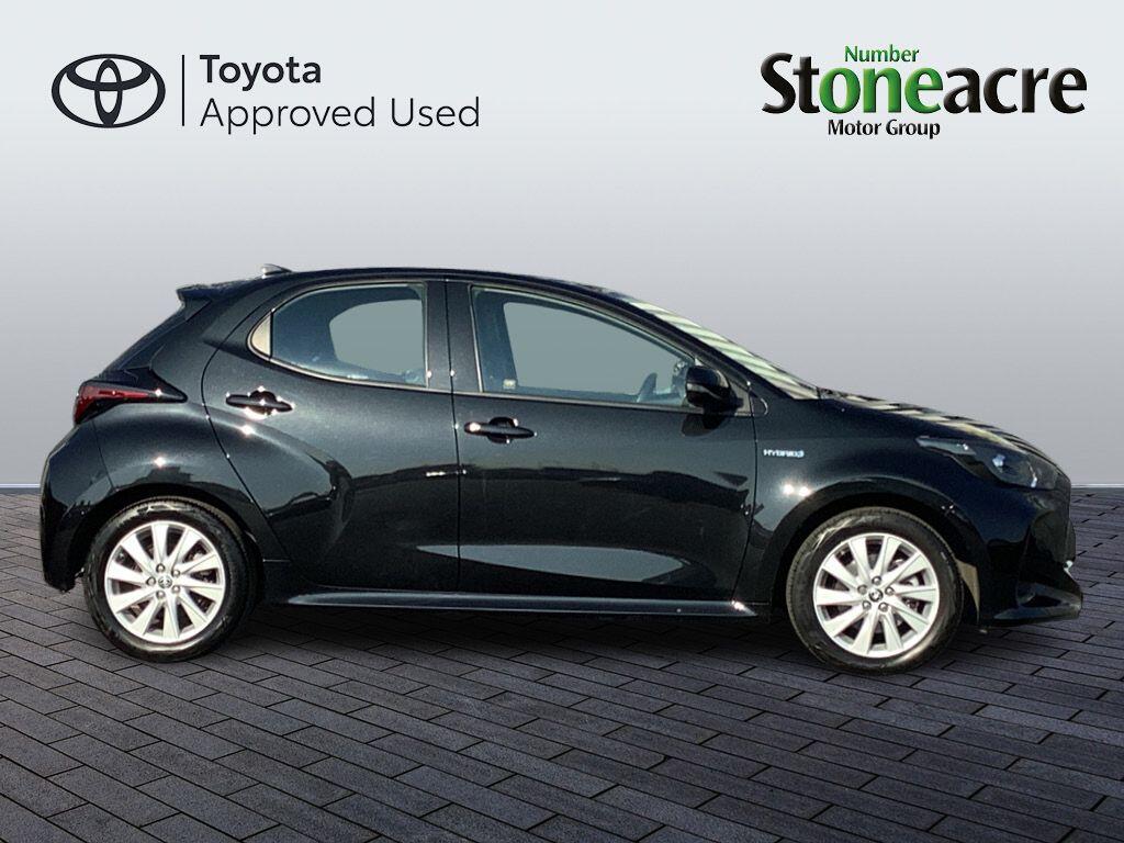 Used Toyota Yaris 2020 for sale - 77109695: Photo 2