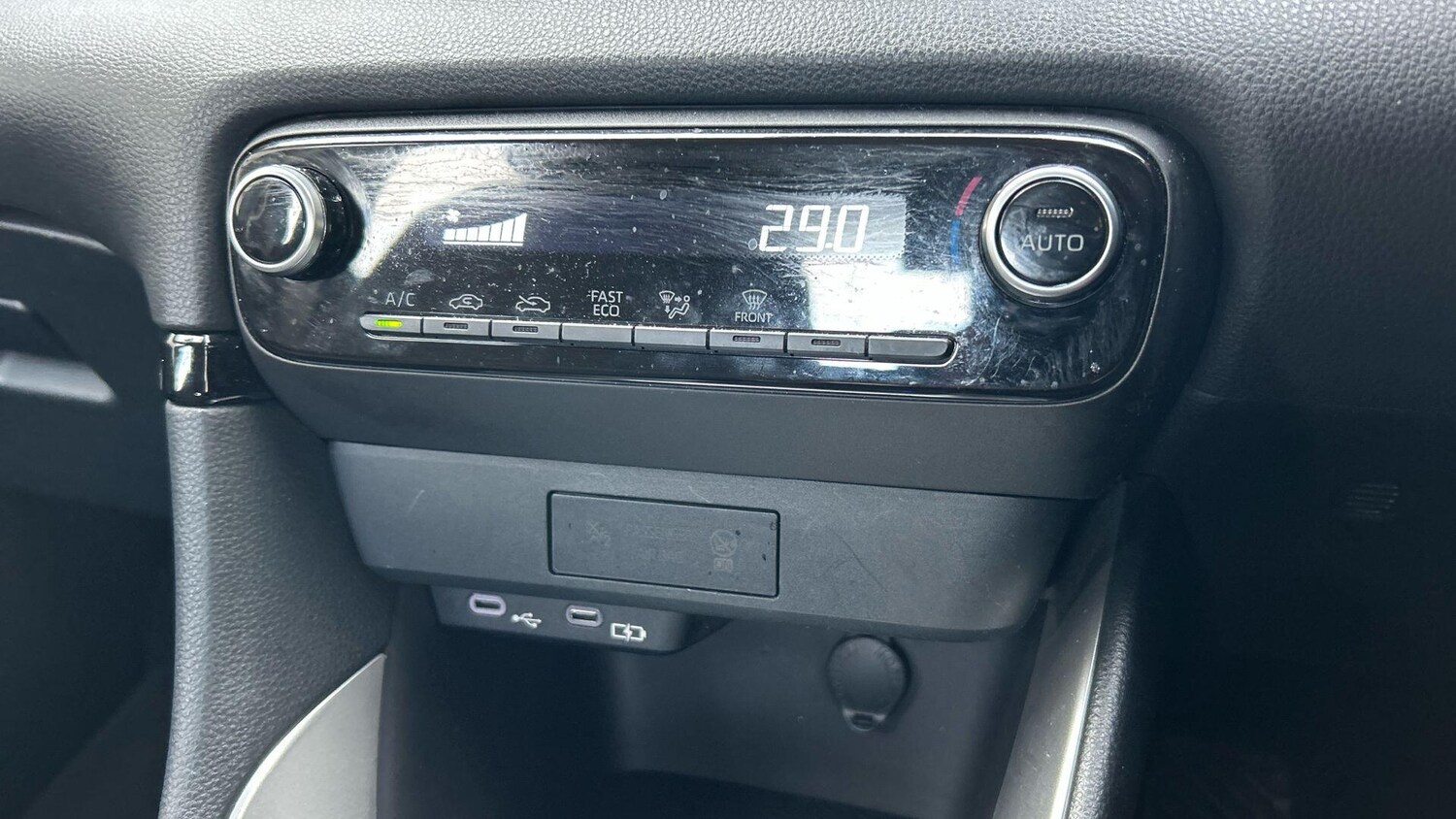 Used Toyota Yaris 2024 for sale - 77574577: Photo 27