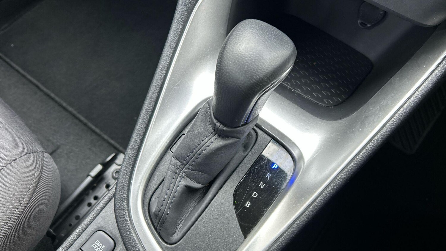 Used Toyota Yaris 2024 for sale - 77574577: Photo 29