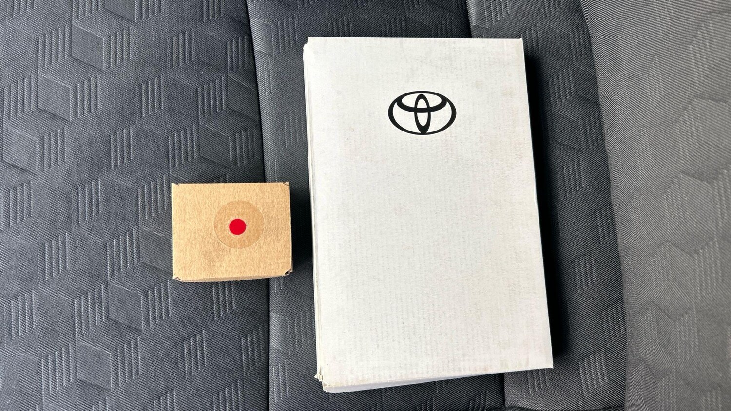 Used Toyota Yaris 2024 for sale - 77574577: Photo 41