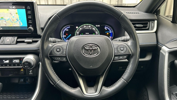 Used Toyota RAV4 2019 for sale - 76307481: Photo 14