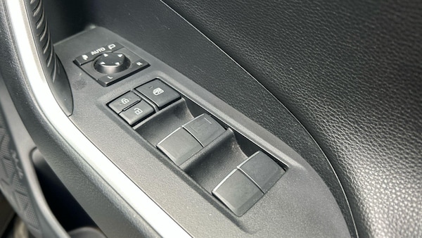 Used Toyota RAV4 2019 for sale - 76307481: Photo 42