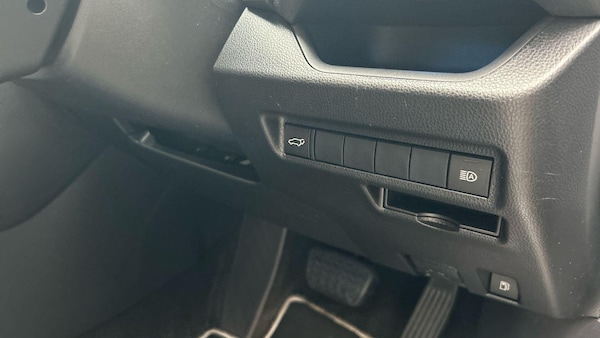Used Toyota RAV4 2019 for sale - 76307481: Photo 43