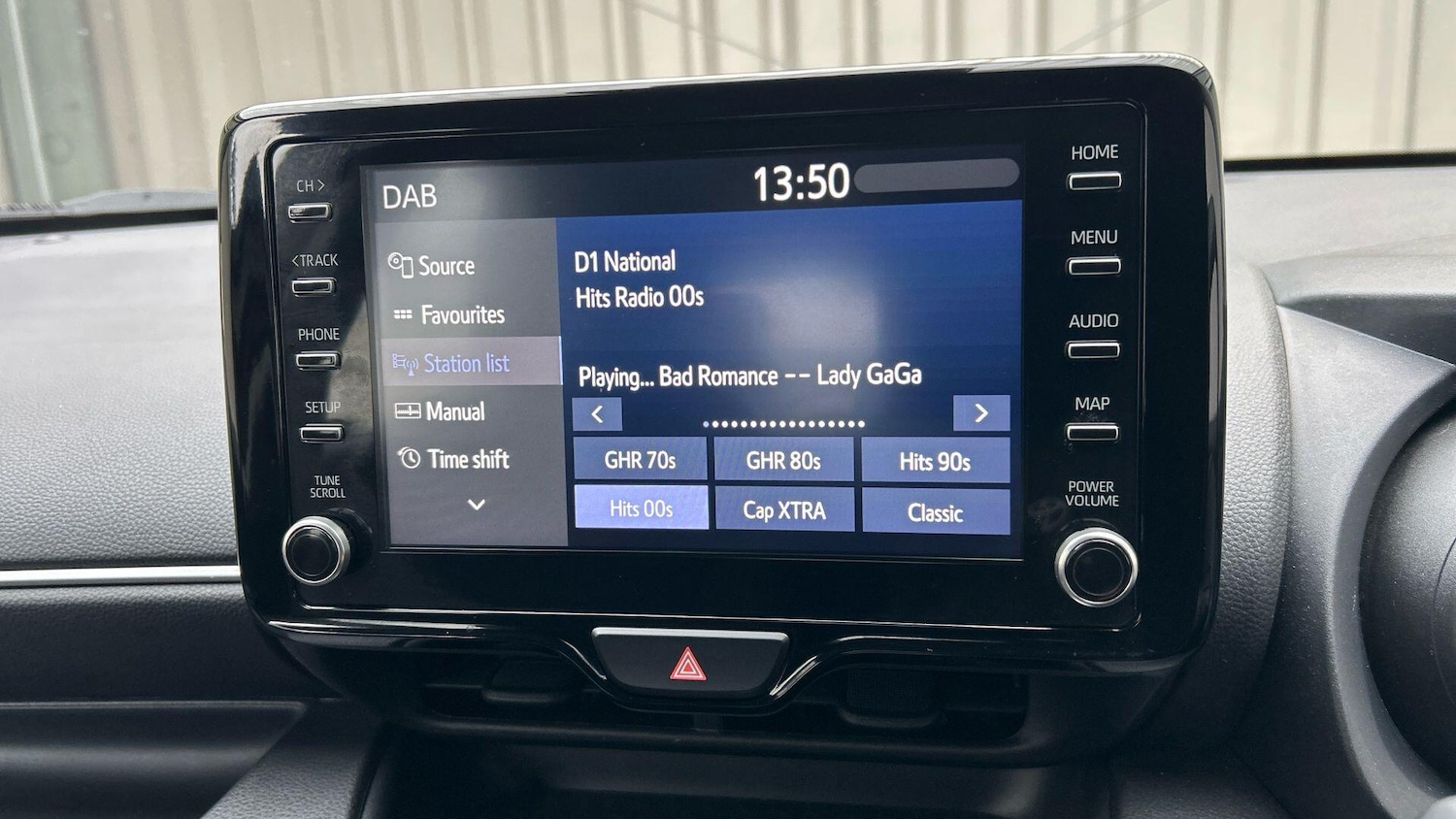 Used Toyota Yaris 2023 for sale - 77598589: Photo 22