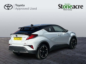 Used Toyota C-HR 2023 for sale - 78047130: Photo