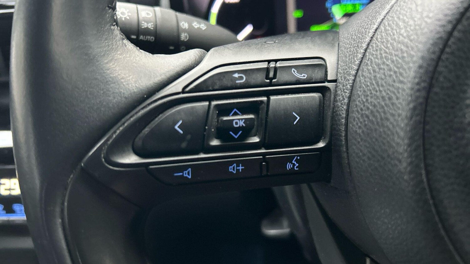 Used Toyota Yaris Cross for sale - 77441192: Photo 34