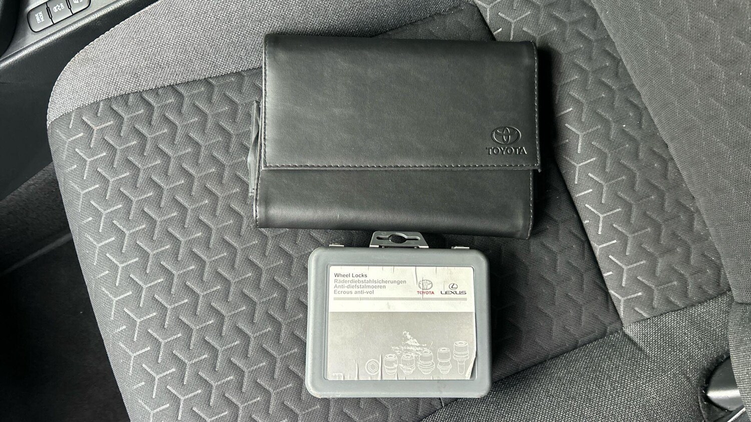 Used Toyota Yaris Cross for sale - 77441192: Photo 42