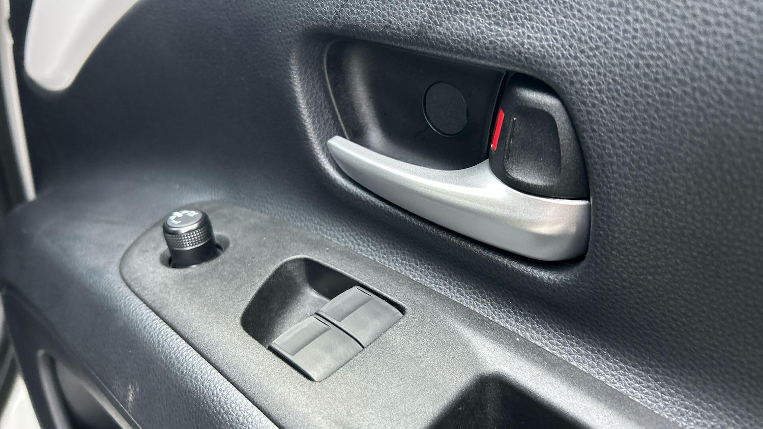 Used Toyota Aygo X 2025 for sale - 77279901: Photo 32