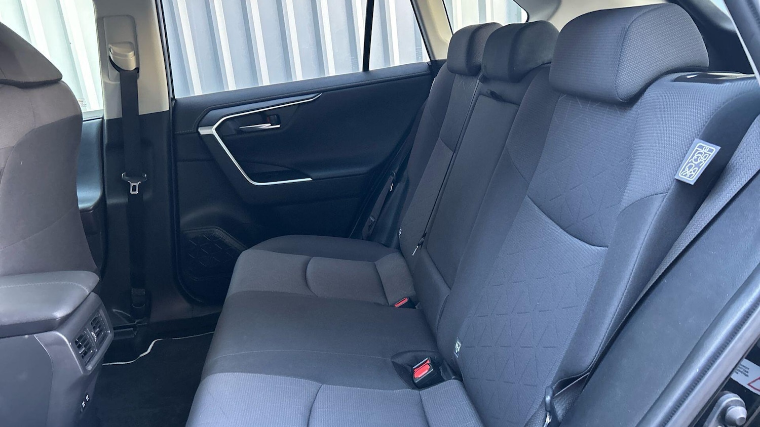 Used Toyota RAV4 2021 for sale - 76398144: Photo 19