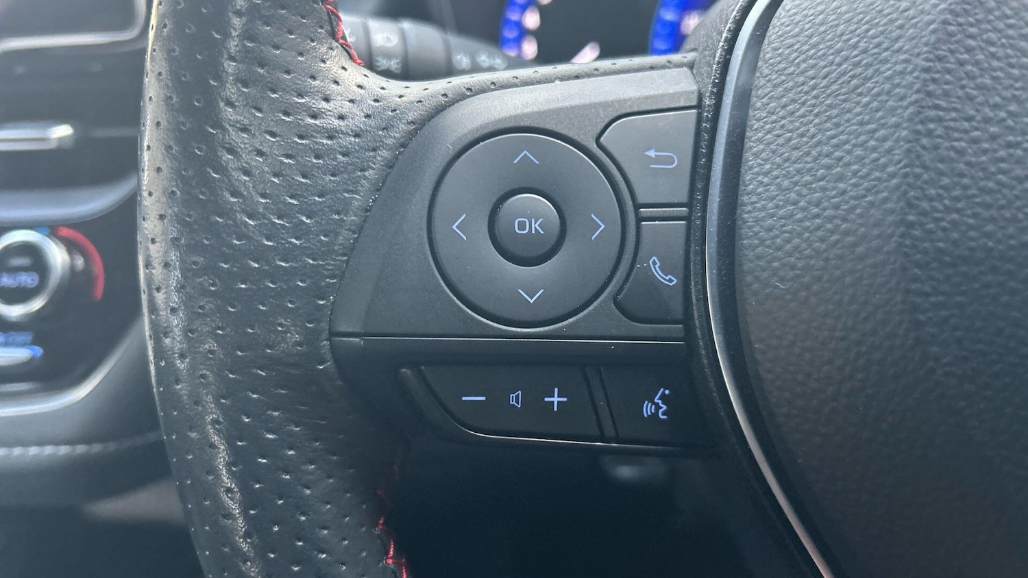 Used Toyota Corolla 2022 for sale - 77203620: Photo 41