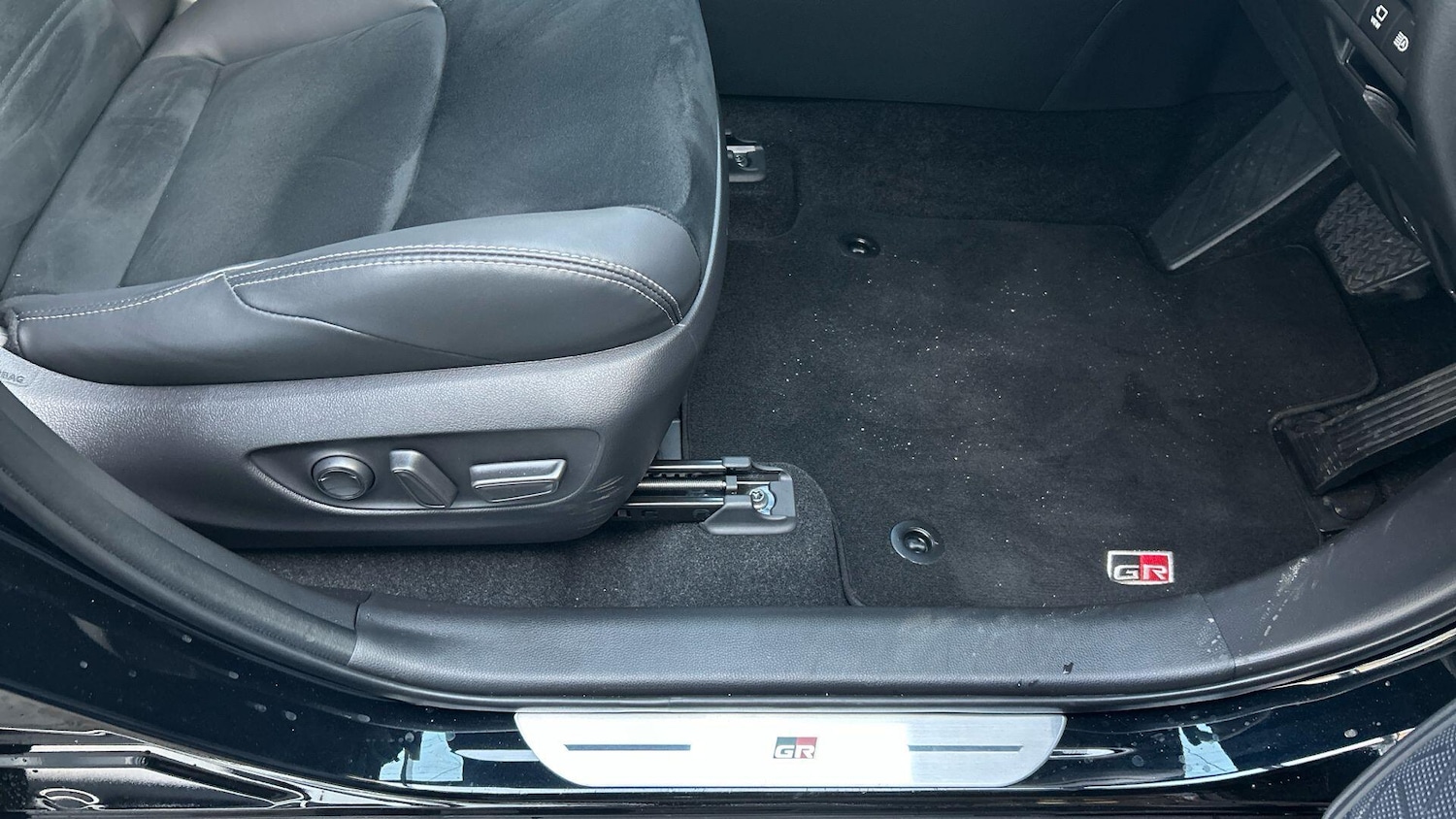 Used Toyota RAV4 2025 for sale - 76606866: Photo 40