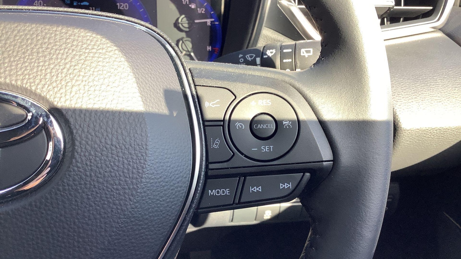 Used Toyota Corolla 2022 for sale - 77993624: Photo 32