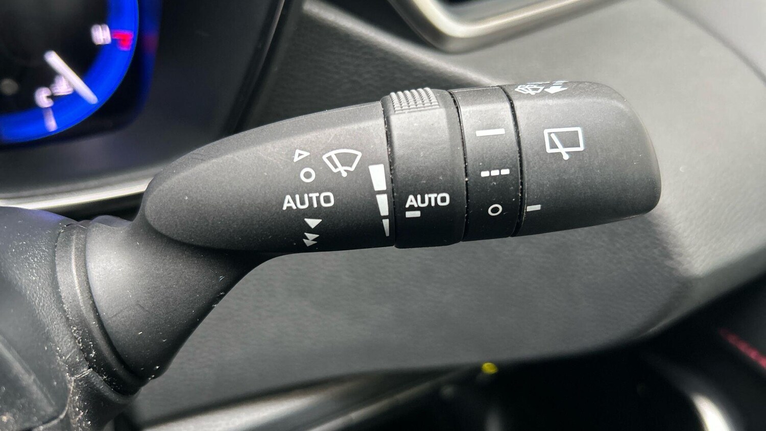 Used Toyota Corolla 2020 for sale - 76307147: Photo 40