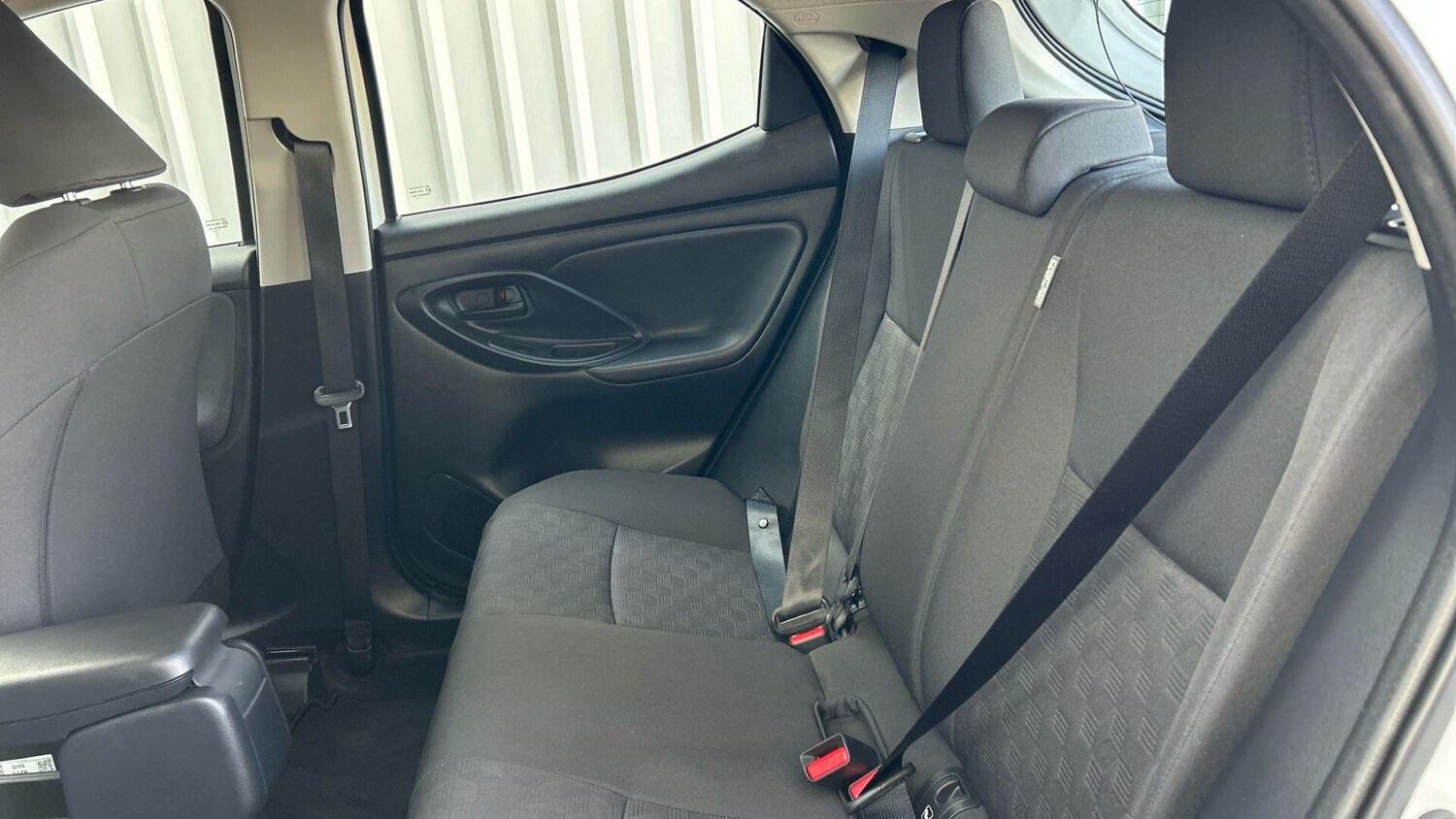 Used Toyota Yaris 2024 for sale - 77574555: Photo 17