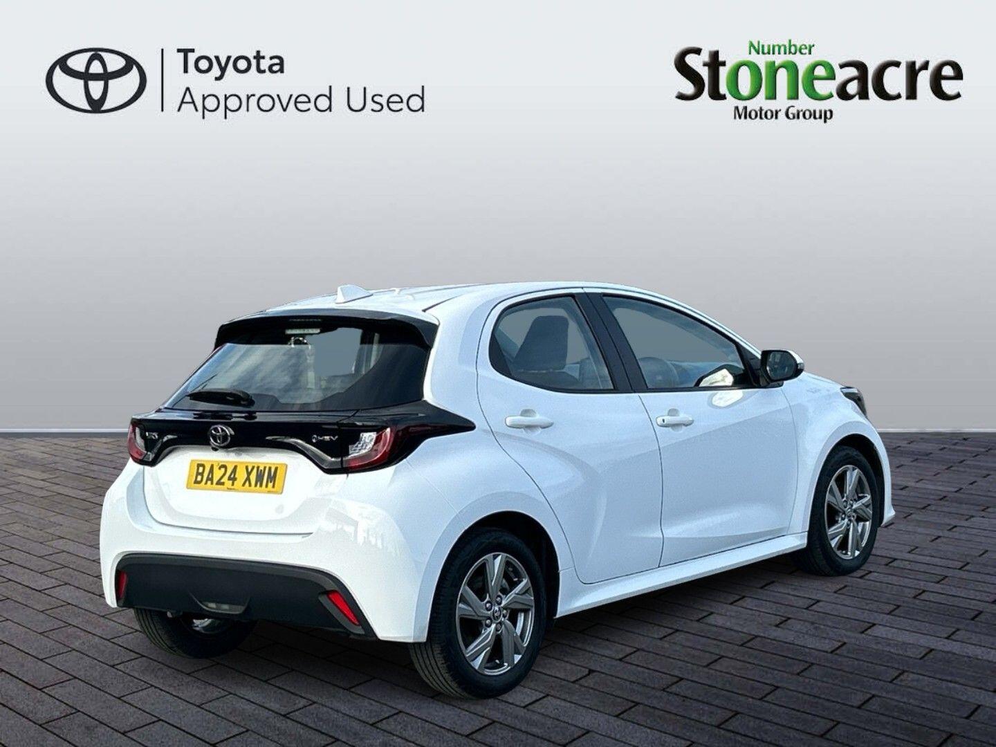 Used Toyota Yaris 2024 for sale - 77574555: Photo 3