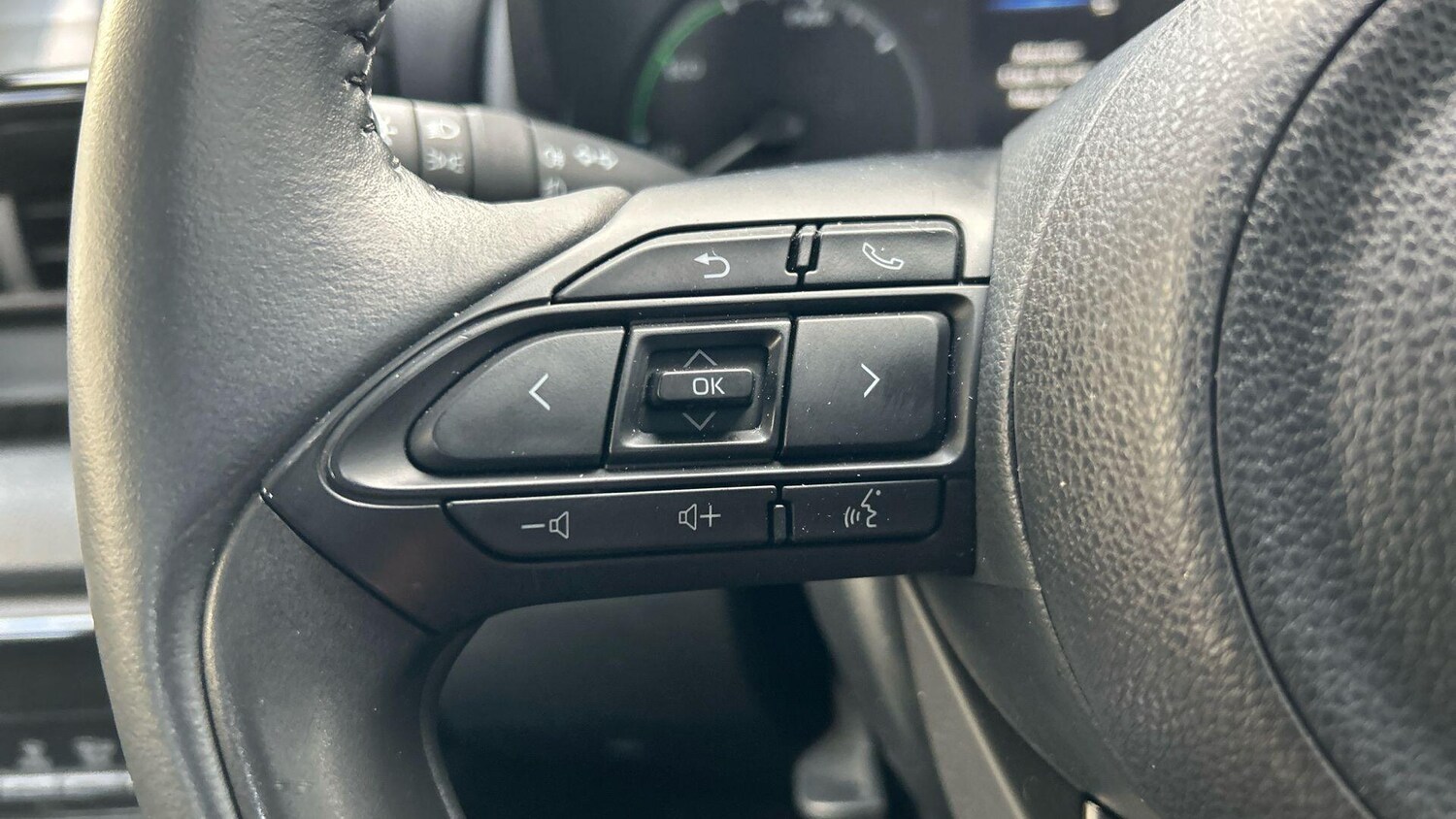 Used Toyota Yaris 2024 for sale - 77574555: Photo 30