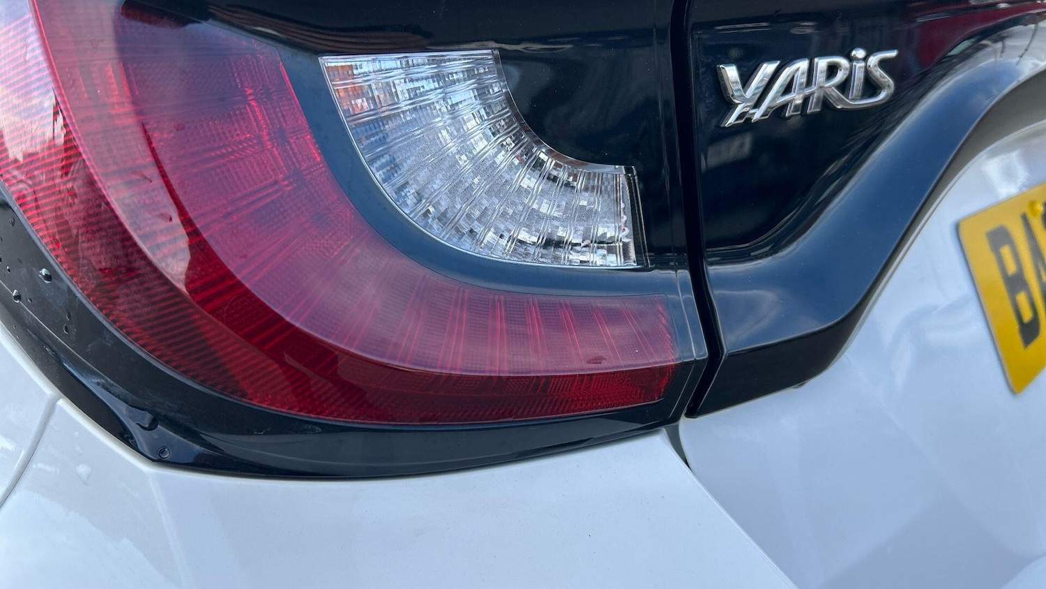 Used Toyota Yaris 2024 for sale - 77574555: Photo 42