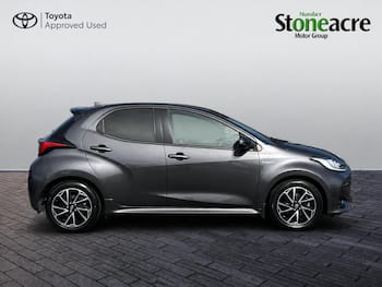 Used Toyota Yaris 2021 for sale - 79657985: Photo