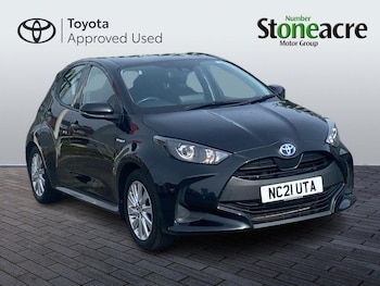 Used Toyota Yaris 2021 for sale - 75809442: Photo