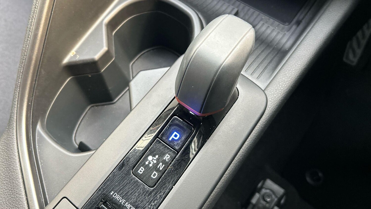 Used Toyota C-HR 2025 for sale - 77839733: Photo 33