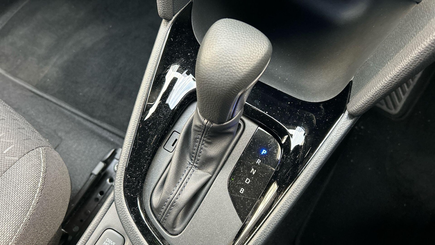 Used Toyota Yaris Cross 2025 for sale - 77722547: Photo 31