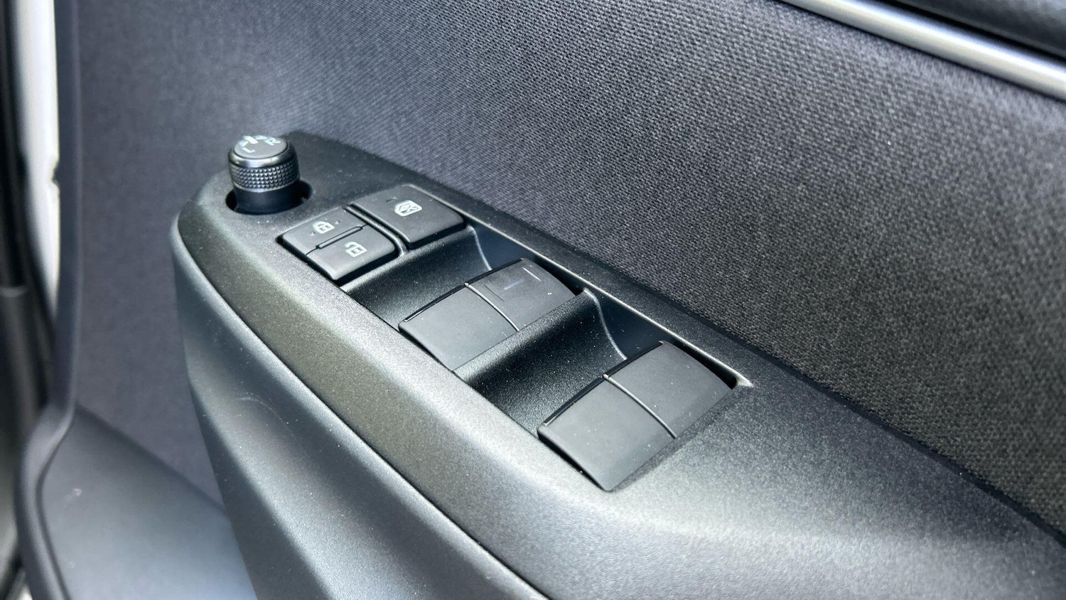 Used Toyota Yaris Cross 2025 for sale - 77722547: Photo 37