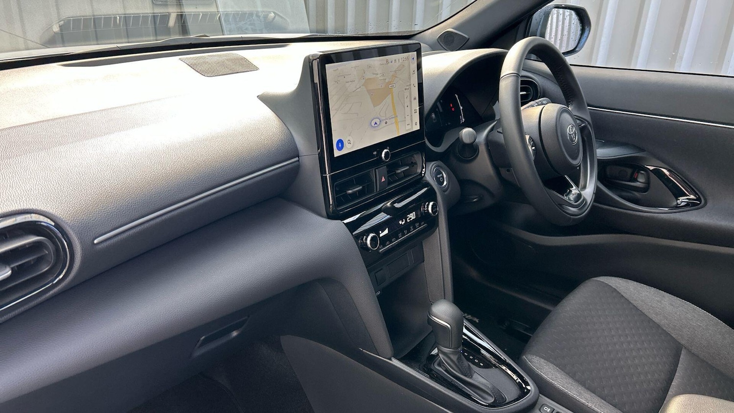 Used Toyota Yaris Cross 2025 for sale - 77722547: Photo 40