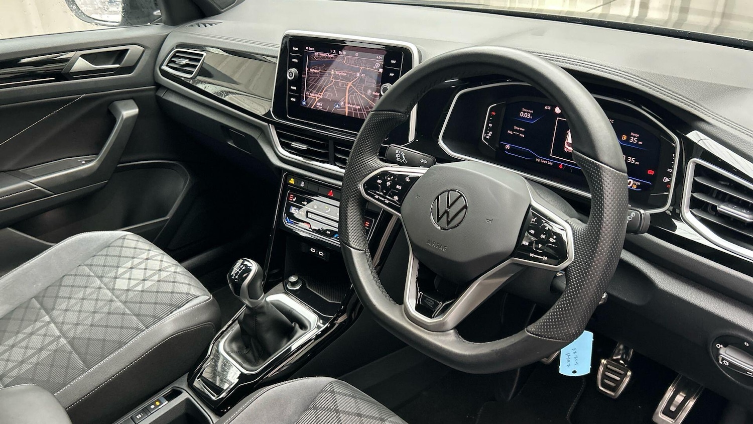 Used Volkswagen T-Roc 2023 for sale - 77376116: Photo 10