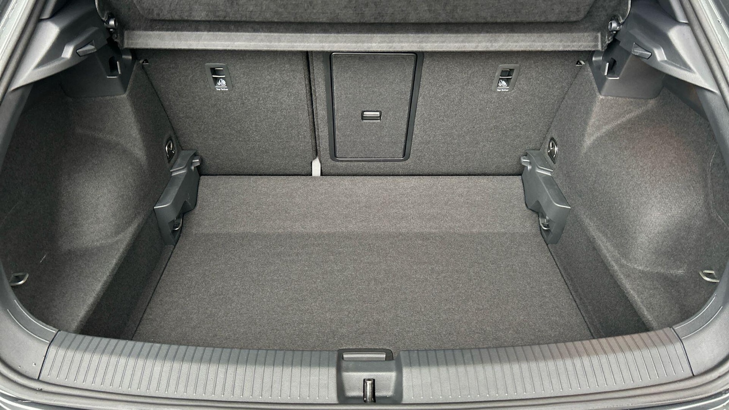 Used Volkswagen T-Roc 2023 for sale - 77376116: Photo 18