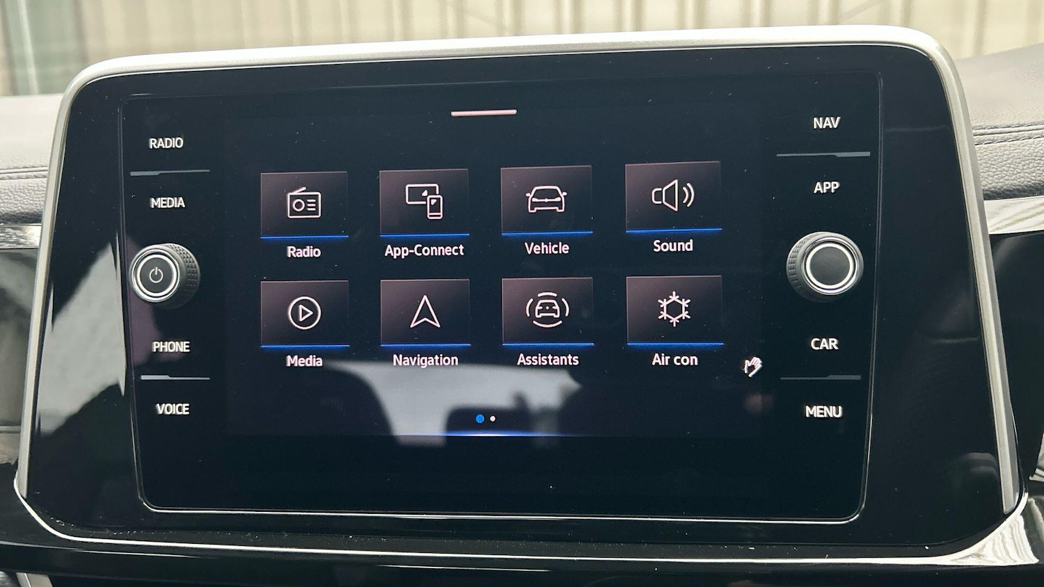 Used Volkswagen T-Roc 2023 for sale - 77376116: Photo 29