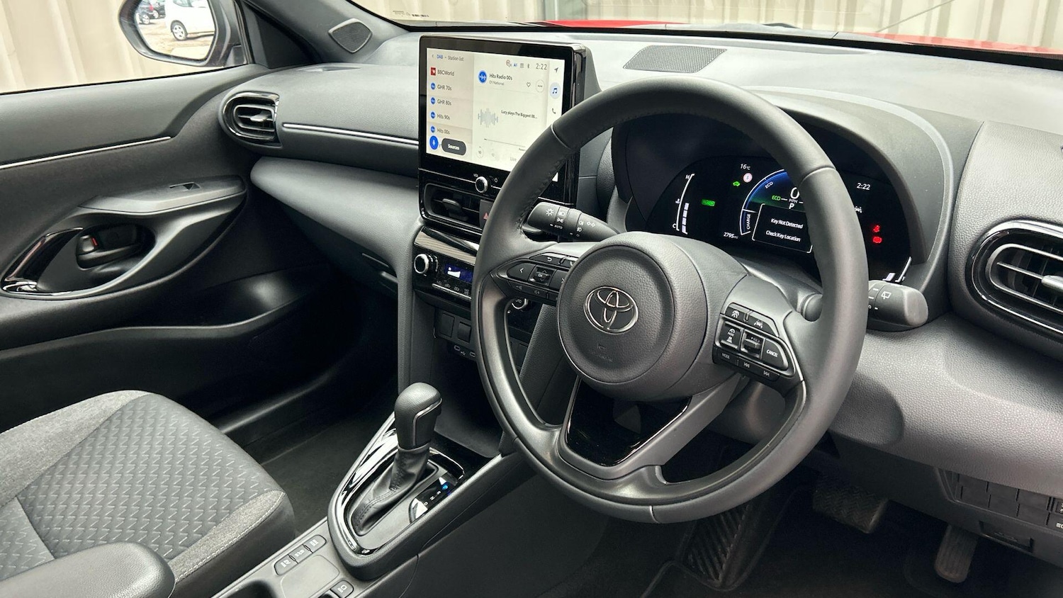 Used Toyota Yaris Cross 2025 for sale - 78101067: Photo 12