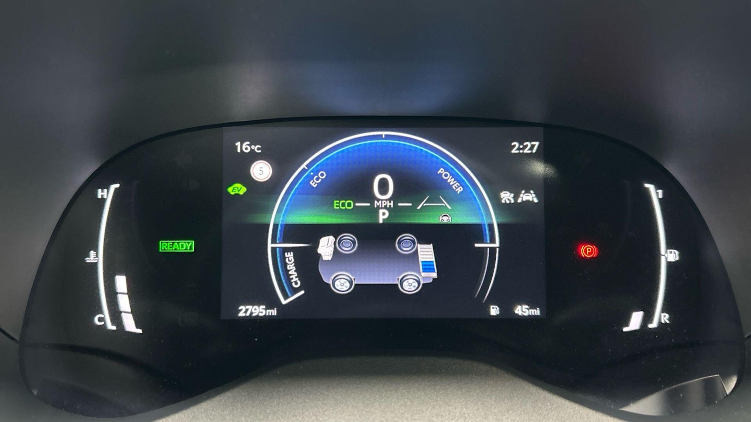 Used Toyota Yaris Cross 2025 for sale - 78101067: Photo 15