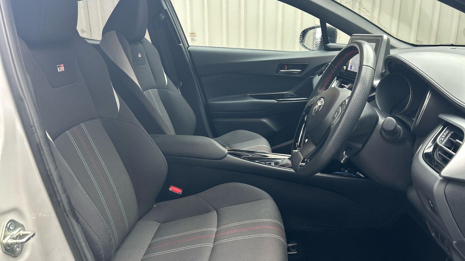 Used Toyota C-HR 2022 for sale - 77156243: Photo 15