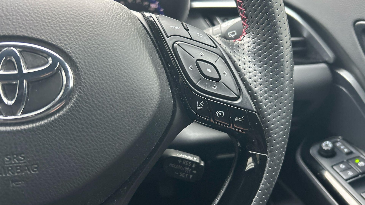 Used Toyota C-HR 2022 for sale - 77156243: Photo 37