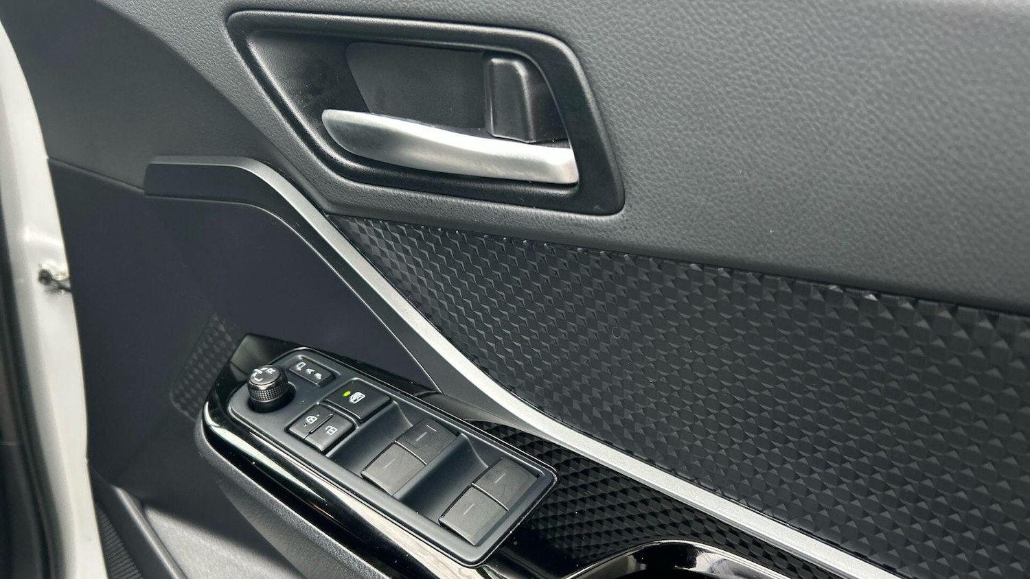 Used Toyota C-HR 2022 for sale - 77156243: Photo 39